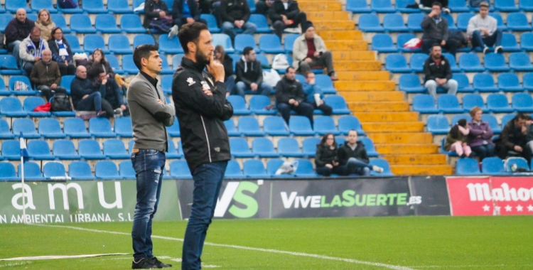 Antonio Hidalgo rere Lluís Planagumà a l'Hércules-Sabadell de dissabte passat a Alacant | HCF