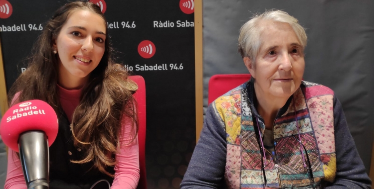 Laura Adame i Dolors Pallàs als estudis de Ràdio Sabadell | Pau Duran