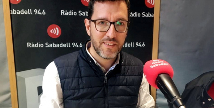Paco Aranda als estudis de Ràdio Sabadell