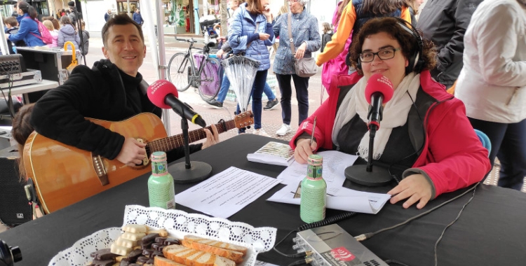 Pol Cruells a l'estudi de Ràdio Sabadell 