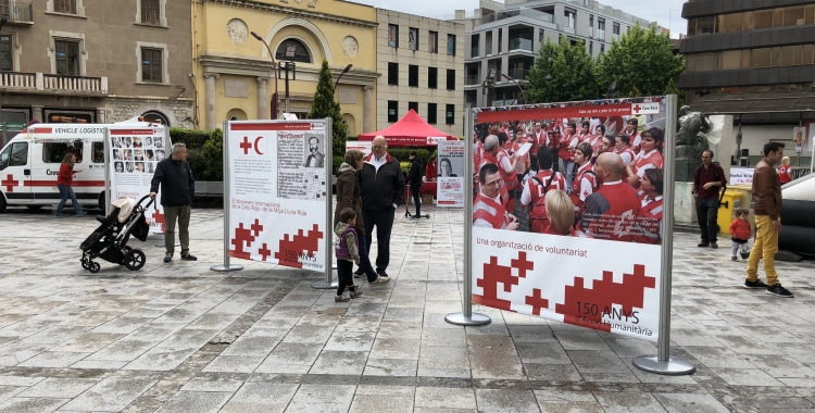 La Festa de la Creu Roja ha alternat activitats de pur entreteniment amb plafons informatius | Creu Roja Sabadell