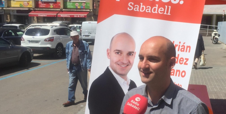 Hernández davant de la carpa aquest matí | Ràdio Sabadell