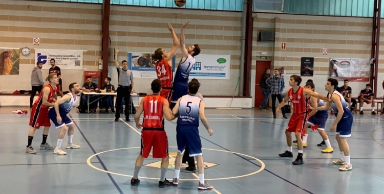 Salt inicial del partit disputat a Cabrera | @CESantNicolau