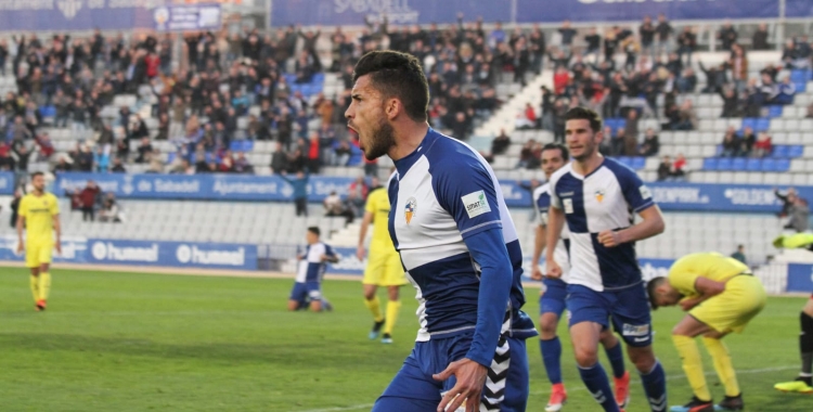 Néstor Querol celebrant el seu gol contra el Villarreal B | Sandra Dihör