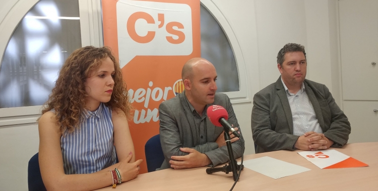 D'esquerra a dreta, Laura Casado, Adrián Hernández i José Luís Fernández | Pere Gallifa