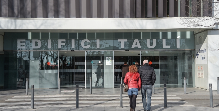 Exterior del Taulí en una imatge d'arxiu/ Roger Benet