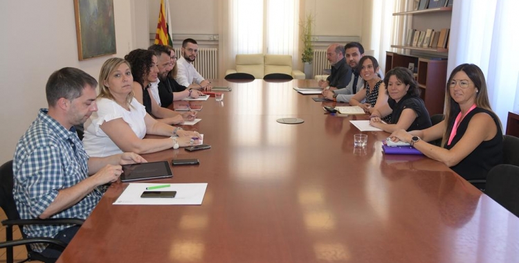 El nou govern, durant la seva primera reunió oficial/ Roger Benet