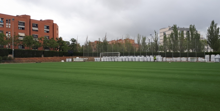 Estat del camp de la Creu, aquest matí/ Karen Madrid