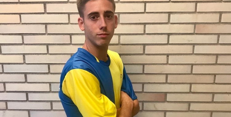 Jandro lluint la samarreta del seu nou club | Sabadell Nord