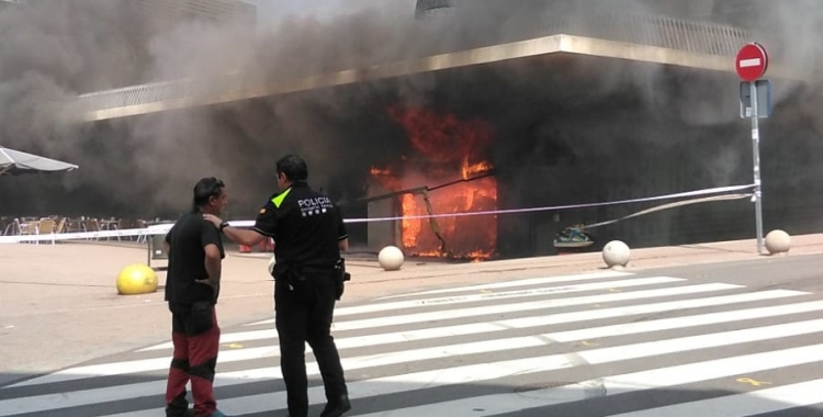 Incendi al mercat de Castellar | Cedida