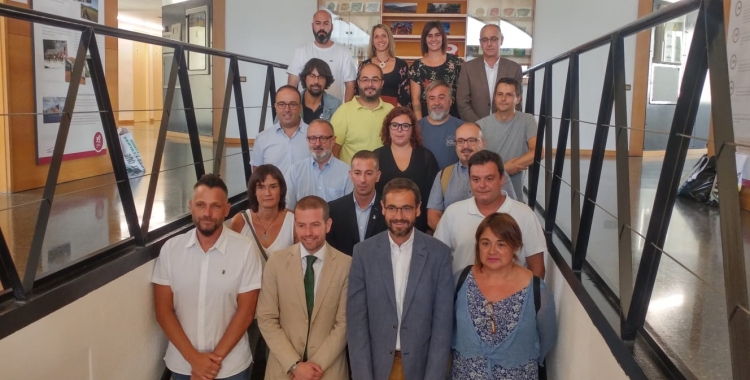 Els membres del Consell Plenari del Consorci, amb López i Giménez al centre | Ràdio Sabadell