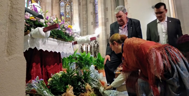 Ofrena floral a l'església de Sant Fèlix | Helena Molist