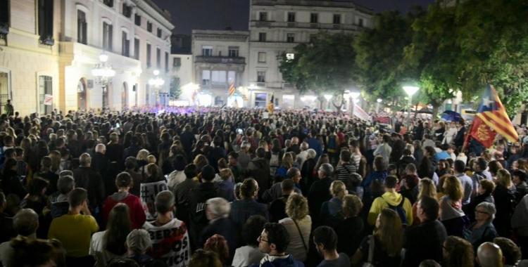 11.000 persones han desbordat el centre de Sabadell | Roger Benet