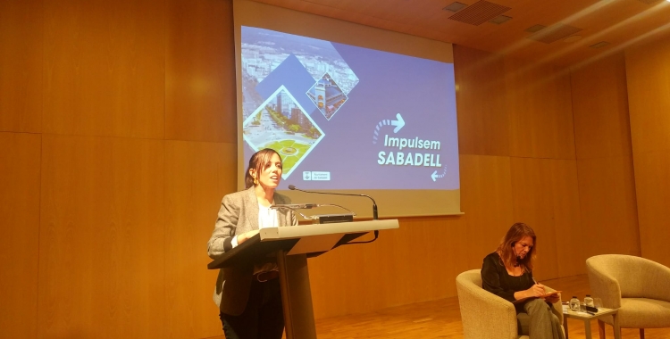 L'alcaldessa Marta Farrés, al cinquè debat '9 compromisos per Sabadell' | Ràdio Sabadell