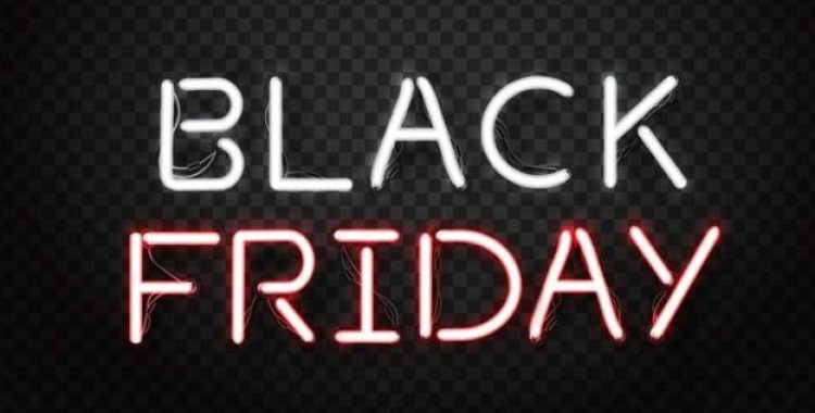 L'hora de l'estil: Us expliquem l'origen del Black Friday i consells per treure'n el màxim profit!