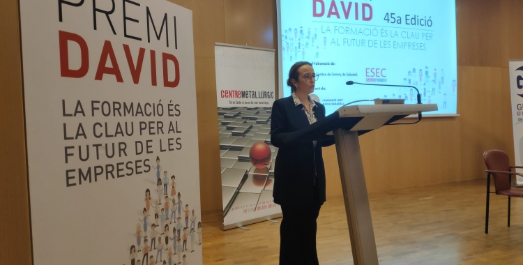 La presidenta del Centre Metal·lúrgic de Sabadell i comarca, Alícia Bosch, al lliurament dels premis | Pau Duran