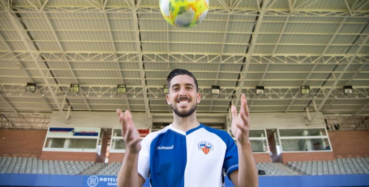 Heber Pena, presentat