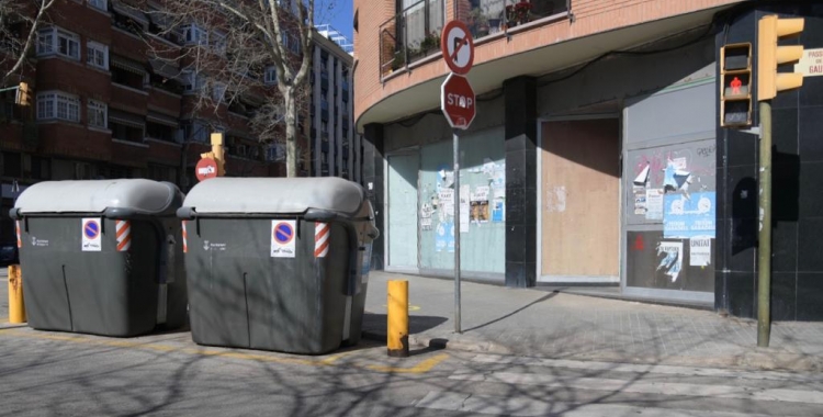 Exterior del local ocupap al carrer Sol i Padrís | Roger Benet