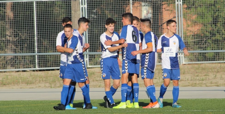 Celebració d'un gol del Juvenil 'A' del Sabadell en un partit d'aquesta temporada | Adrián Arroyo