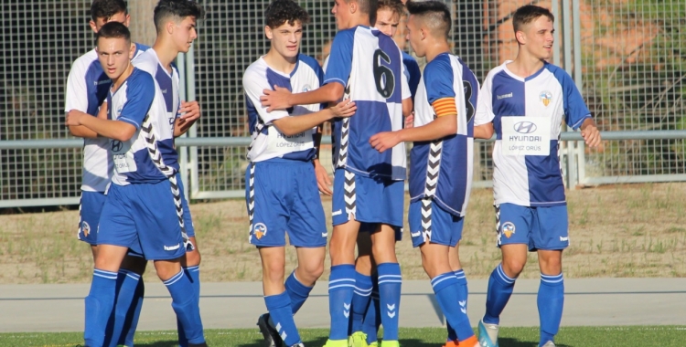 El Sabadell juvenil celebrant un gol a Olímpia aquesta temporada | Adrián Arroyo