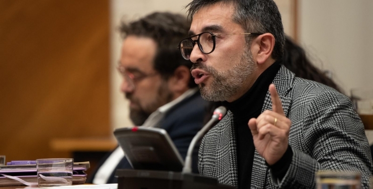 Gabriel Fernández demana al govern local que pressioni l'estat per pagar els ERTOs | Roger Benet