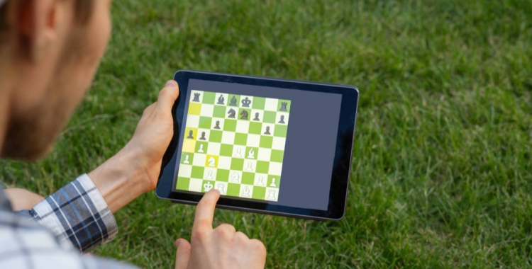 Els escacs han aprofitat las seva essència per créixer virtualment | GettyImages