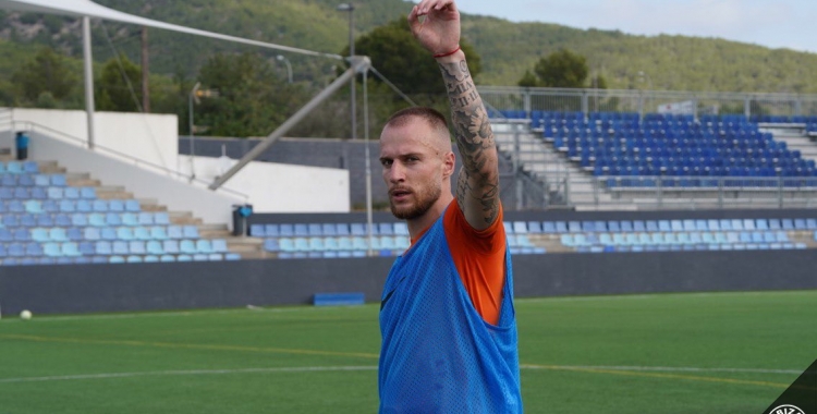 Cornud ha jugat a l'Oviedo 'B' i a l'Ibiza aquesta temporada | UD Ibiza