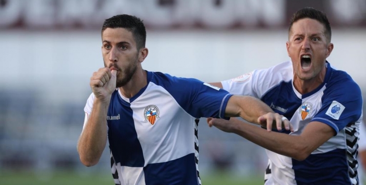 Aleix i Édgar, celebrant el gol contra el Barça 'B' | CE Sabadell