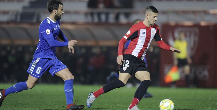 Guruzeta defensant la samarreta del Bilbao Athletic contra l'Arenas | Athletic Club