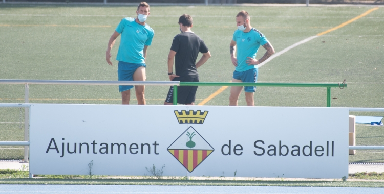 Édgar, amb problemes als isquios