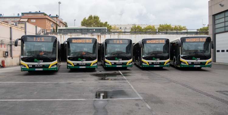 A partir d'avui ja circulen 5 nous busos híbrids de la TUS | Roger Benet