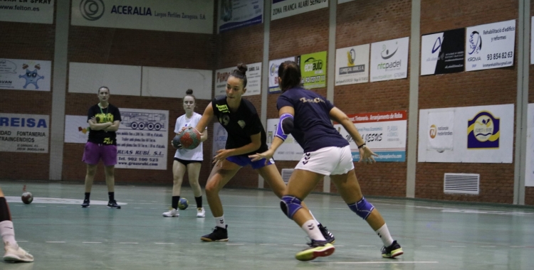 Un entrenament de pretemporada de l'OAR femení | OAR Gràcia - Carla Roca