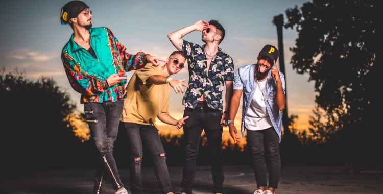 Us presentem el grup vallesà 'Ron de Oro' que va néixer arran d'un programa de Netflix! 