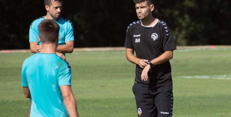 Hidalgo espera confirmar la millora del seu equip davant el Leganés | Roger Benet