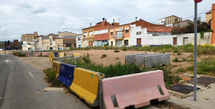 Aquest és l'estat actuat de la zona urbanitzable que ha quedat sobre les vies soterrades | Pau Duran