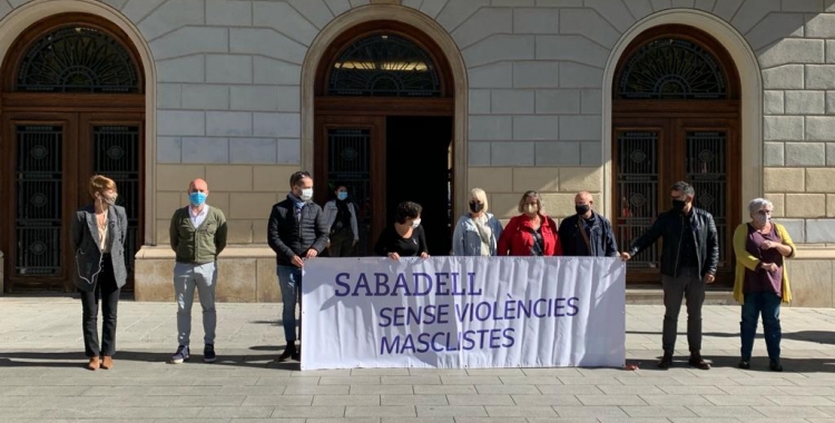 Concentració de rebuig a les 12 del migdia a la plaça de Sant Roc | Roger Benet