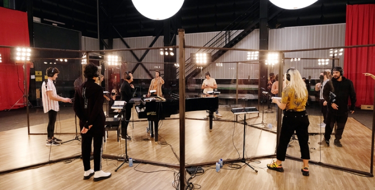 Els sabadellencs Mar Fayos i Jordi Cubino ens presenten el disc de la Marató 2020