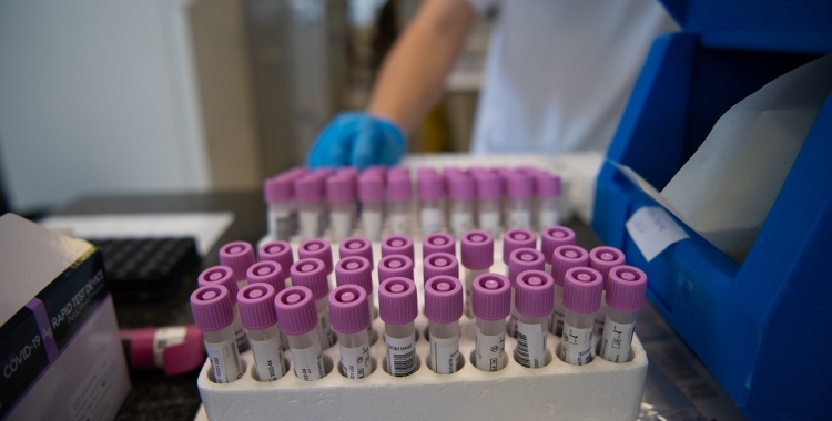 Salut farà cribratges intensius amb proves PCR a partir de dilluns a Sabadell | Roger Benet