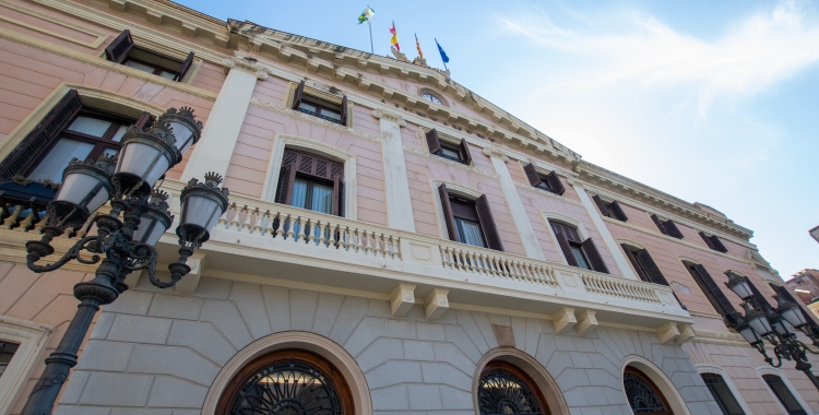 La façana de l'Ajuntament es rehabilitarà amb 250.000 euros | Roger Benet