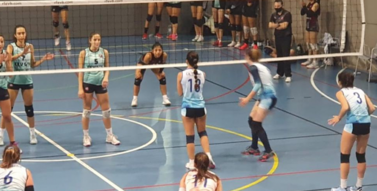 El femení nedador ha consolidat el lideratge mantenint-se, una setmana més, invicte | CNS Volei