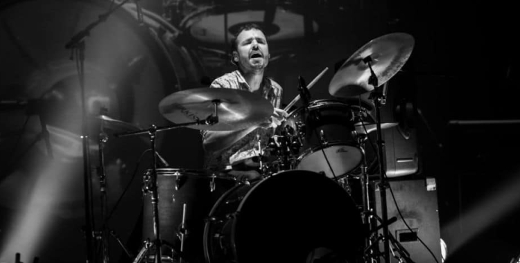 Oriol Cases, bateries sense fronteres 