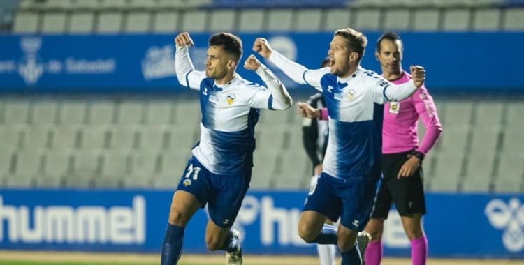 Néstor celebra el gol de l'empat | CES