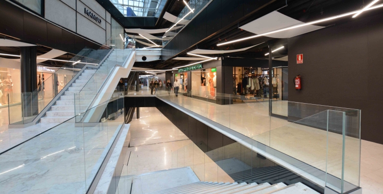 Paddock | Roger Benet