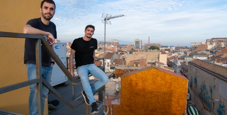 Aleix Graell i Pere Gallifa a la teulada de Ràdio Sabadell | Roger Benet