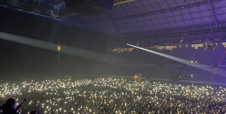 El sabadellenc Marc Terrés ens explica com va viure el concert massiu de Love  en plena pandèmia: amb test d'antígens i mascareta FFP2 