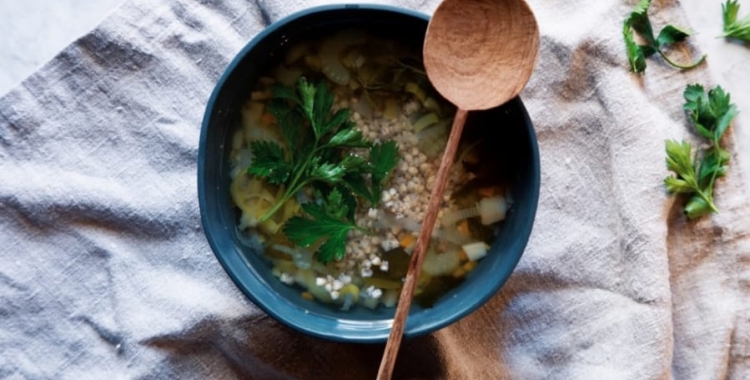 Tothom a taula: Consells i receptes per fer el teu dia més saludable! 