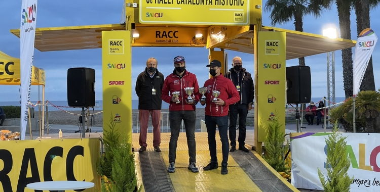 Giralt, recollint el trofeu | Rally Catalunya Històric