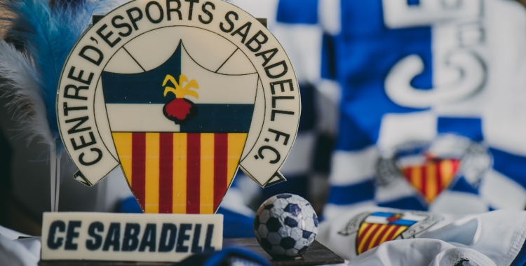 Modest Corsellas, director general Valero Forn tradicional: "La mona de Pasqua del  Centre d'Esports  Sabadell és la més  sol·licitada aquest any"