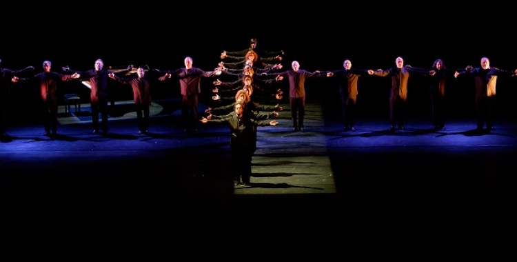 El Cor Lieder Camera s’acomiadarà amb el concert ESSÈNCIES.  MUS LIEDER   El recital, que tindrà lloc aquest vespre al Teatre Principal, 