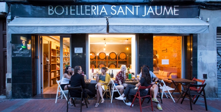 La Botelleria Sant Jaume: Vermuts imbatibles del segle XXI damunt un segle d'història